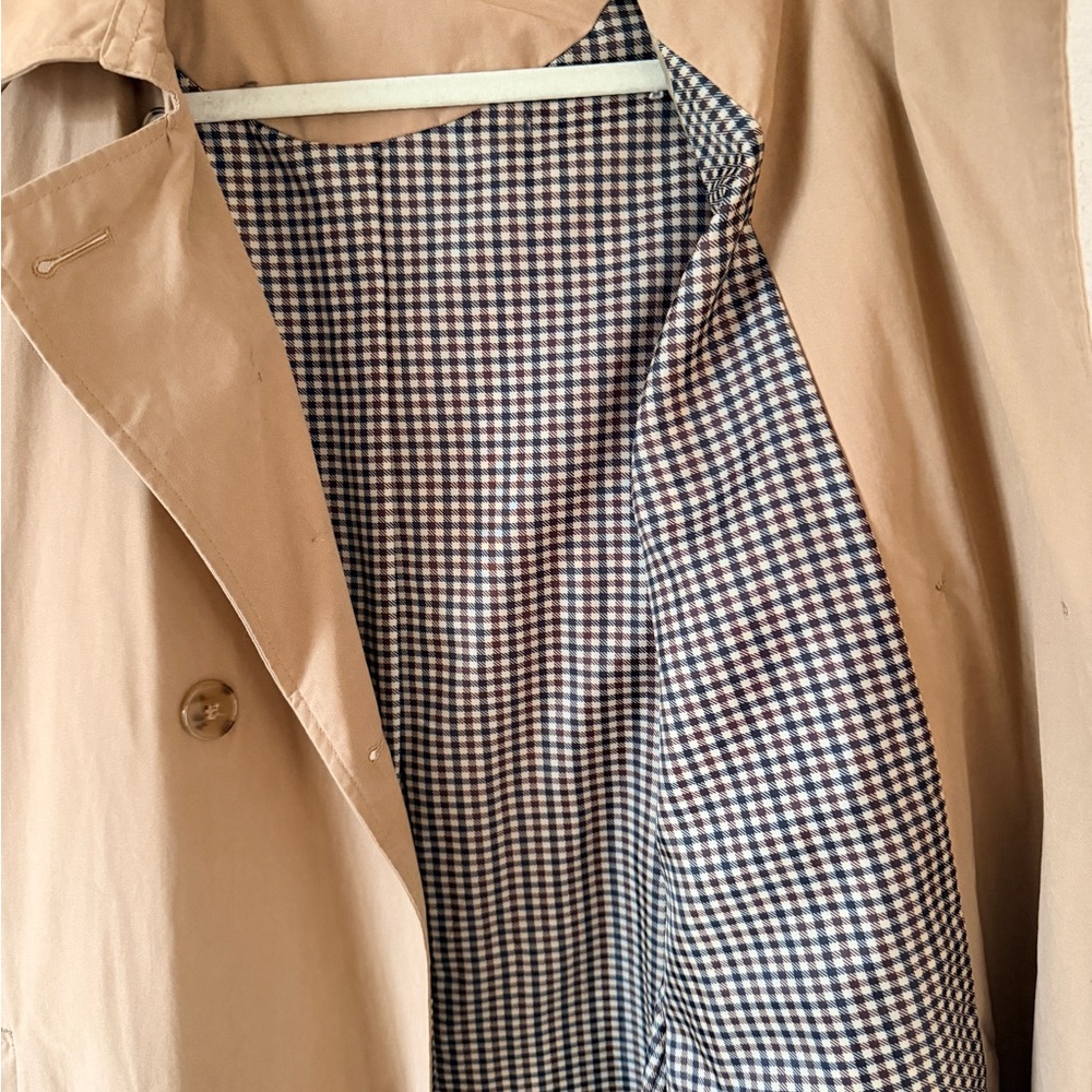 Zara Women's Classic Camel Trench Coat - Picture 4 of 4